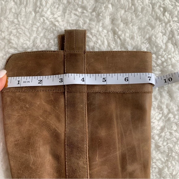 Gianni Bini Brown distressed leather boots - Picture 6 of 6